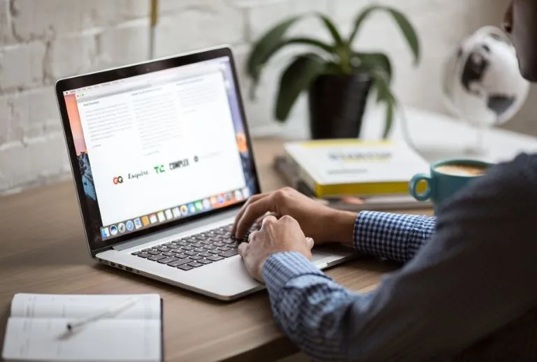 como-escolher-treinamentos-online-estudar